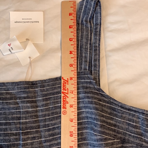 Beachlunchlounge Linen cropped jumpsuit - Picture 7 of 9